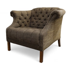 Oversized Tufted Cube Chair