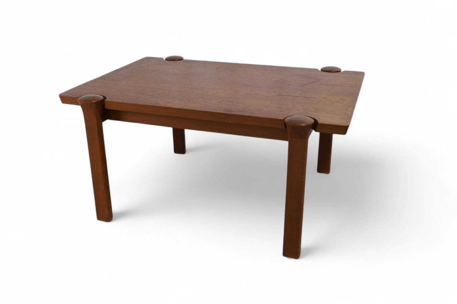 Arne Vodder - Cado Danish Teak Coffee Table: A Arne Vodder for Cado Danish teak coffee table Dimensions:20x41x31