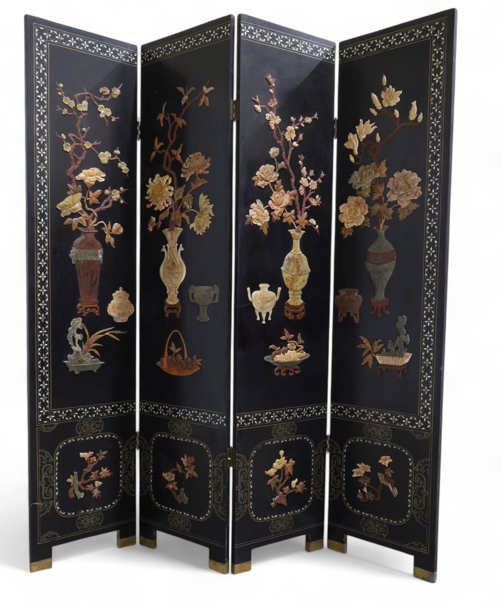 Oriental Carved 4 Panel  Screen (1 of 16)