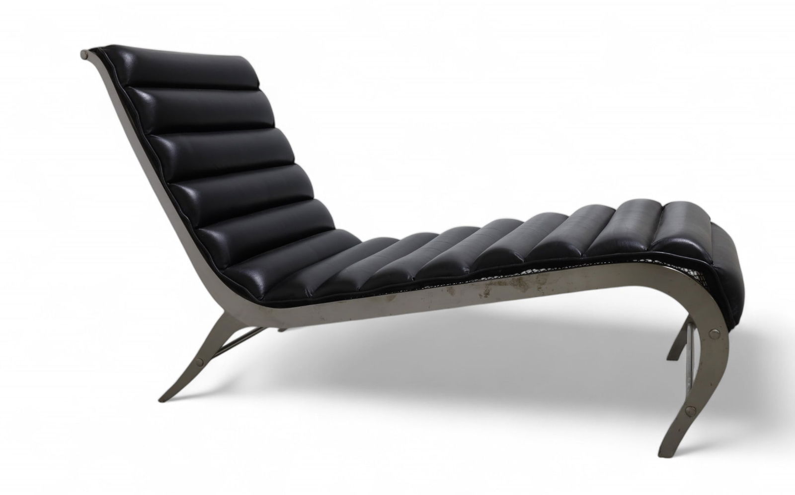 Geo Ponti Style Italian Chaise Lounge: A Geo Ponti style Italian chaise lounge chair Dimensions:34x61x23
