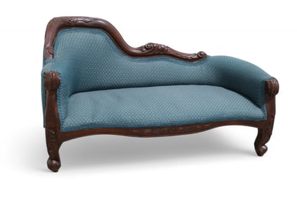 Mini Victorian Style Recamier