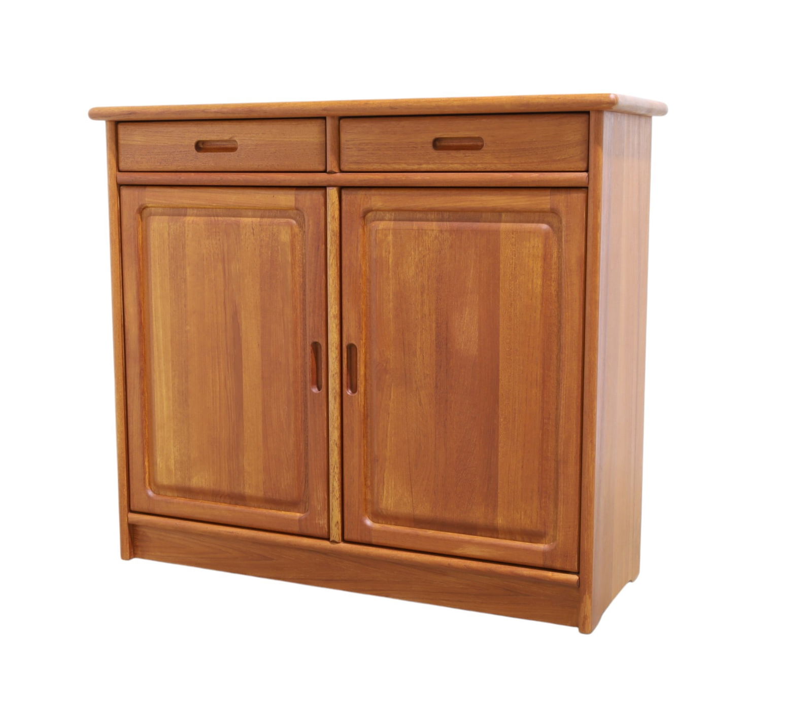 Dyrlund Teak Cabinet: A Dyrlund teak cabinet with top drawer and 2 shelves Dimensions:38.5x44x16
