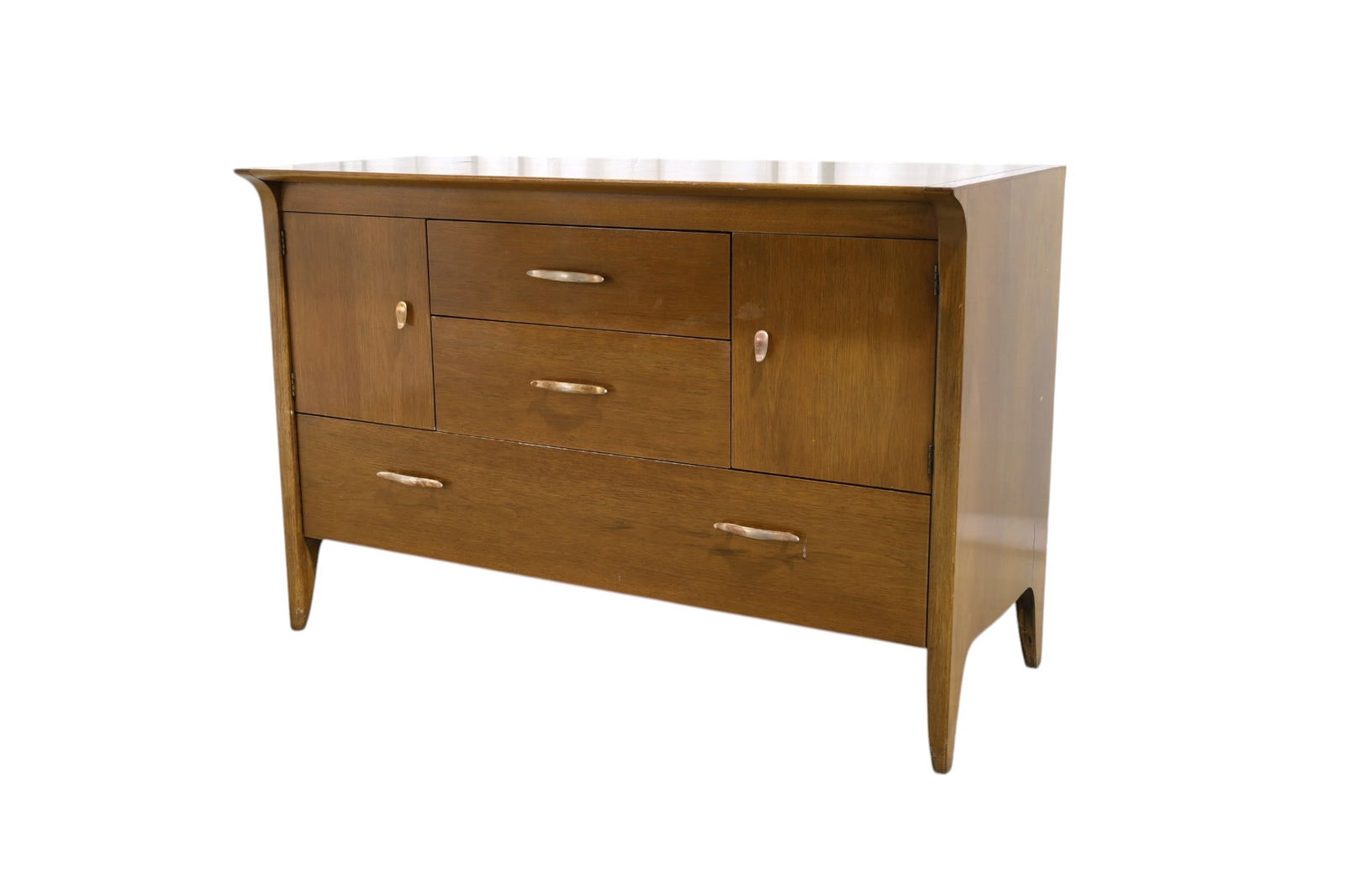 Drexel Profile Credenza: A Drexel Profile credenza Dimensions:32x48x21