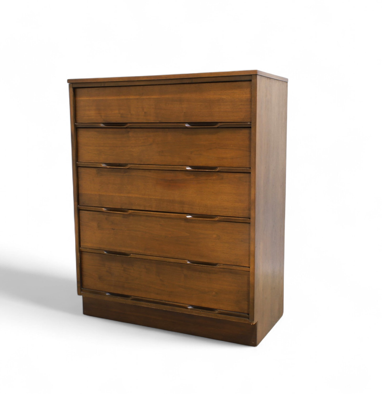 Mid Century Modern Walnut Dresser: A mid century modern walnut 5 drawer dresser with laminate top Dimensions:48x38x18.5