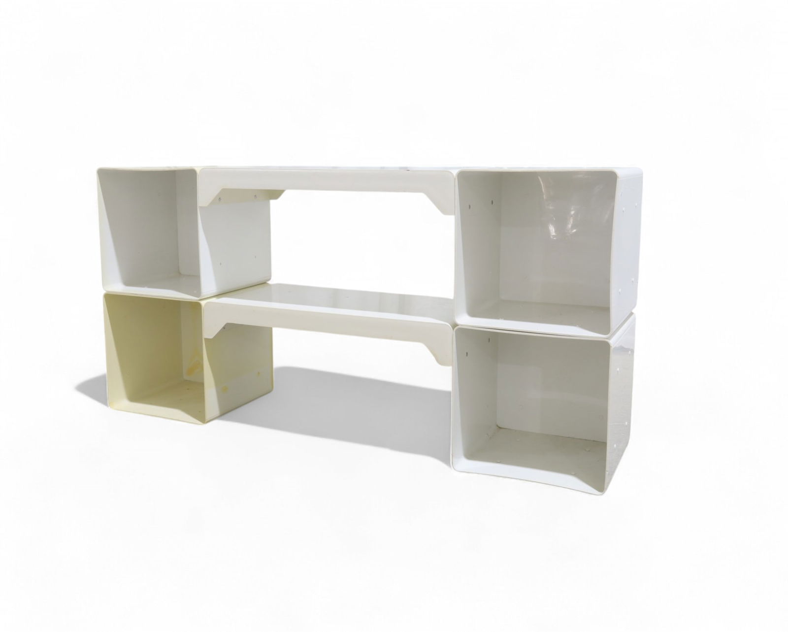 Umbo Style Plastic Storage Unit (1 of 9)