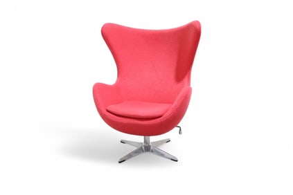 Arne Jacobsen  Egg Chair