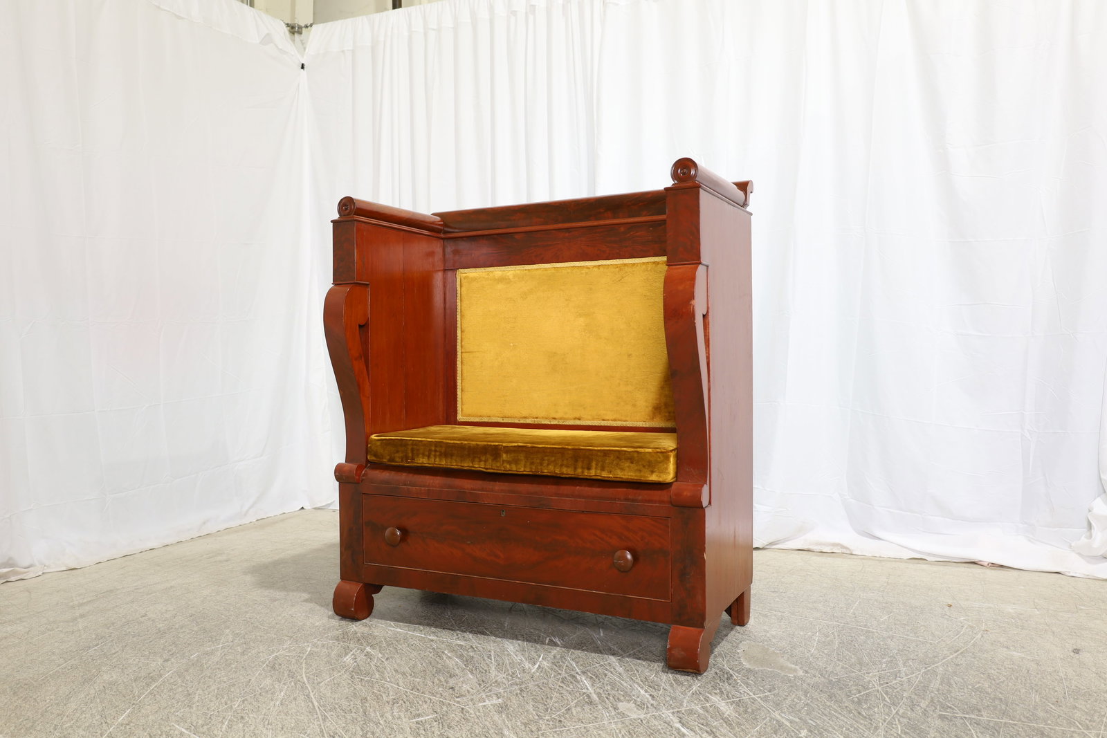 Empire Bench (1 of 8)