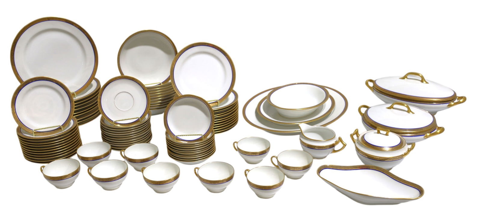 100 Piece Limoges China Set