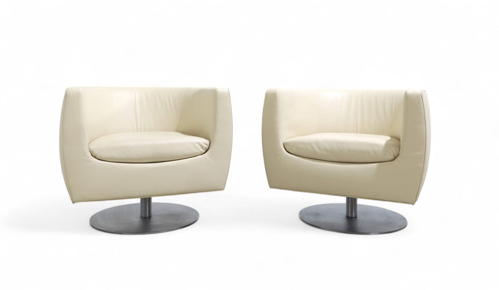 B&B Italia Style Leather Tulip Chairs - Pair (1 of 9)