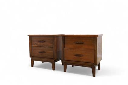 Thomasville Walnut End Stands - Pair