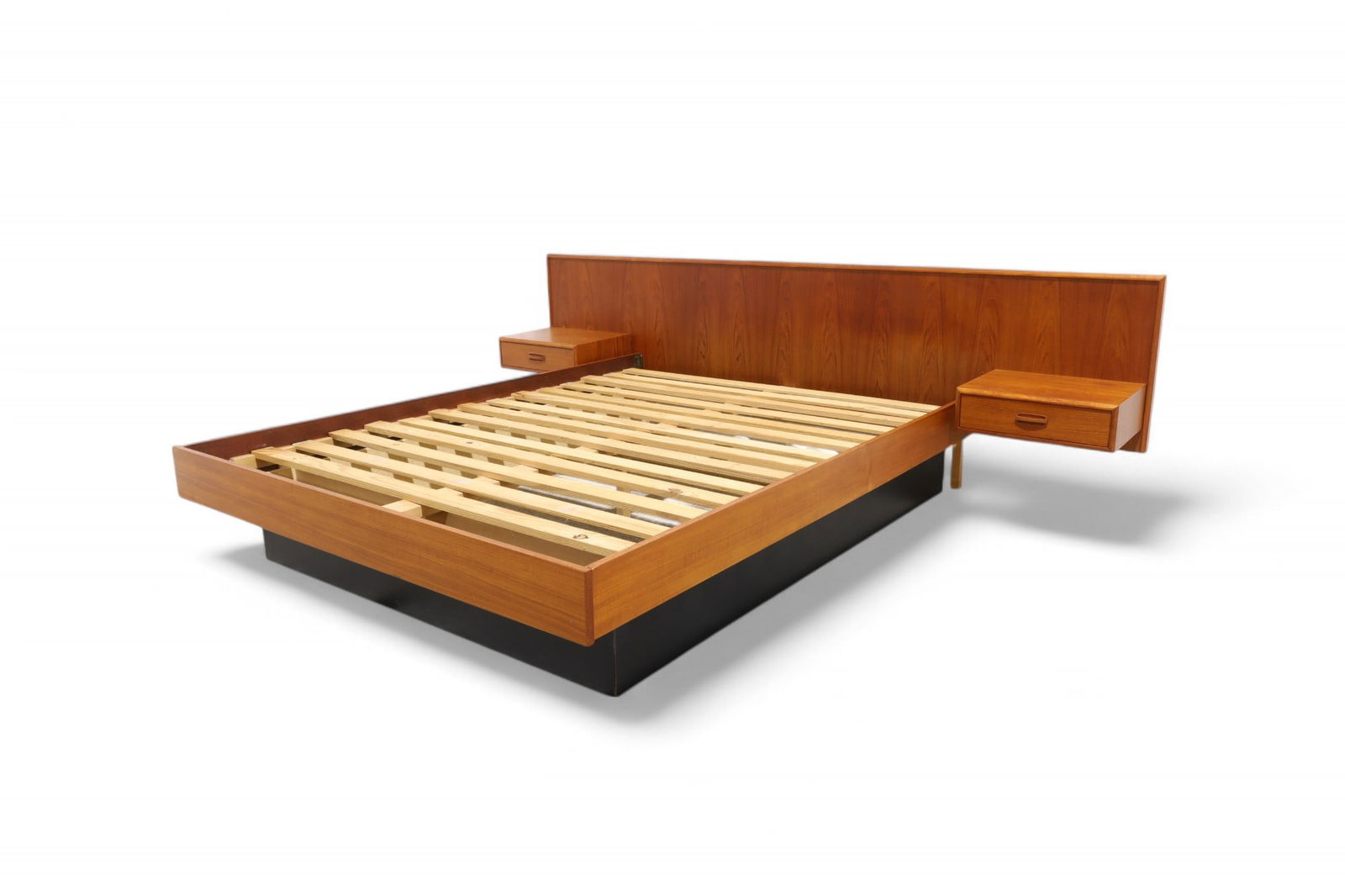 Danish Modern Teak Queen Platform Bed (1 of 13)