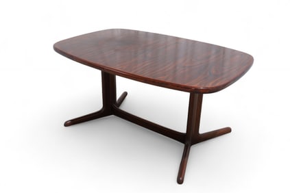Dyrlund Rosewood Dining Table