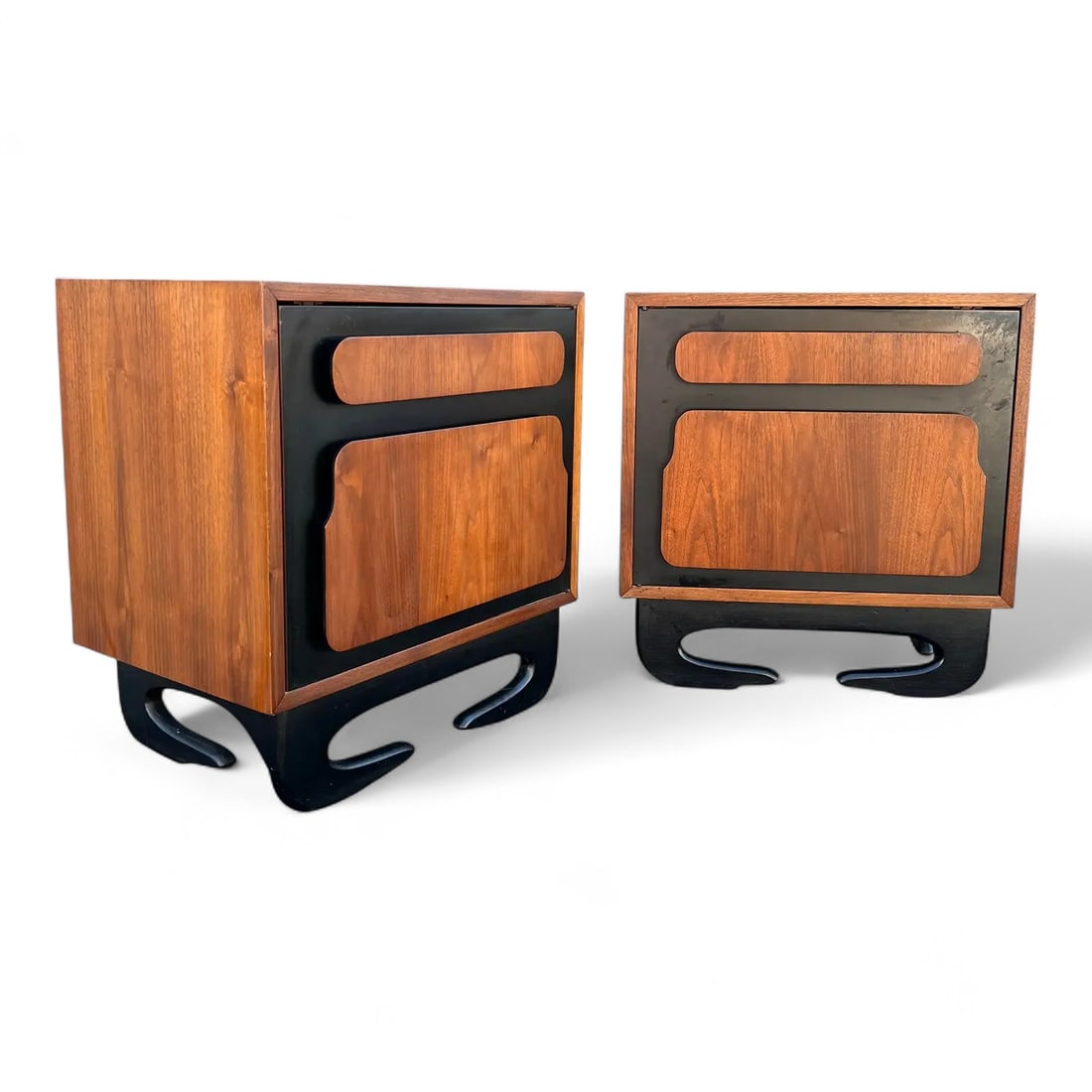 Mid century Modern Walnut End Stands - Pair (1 of 5)