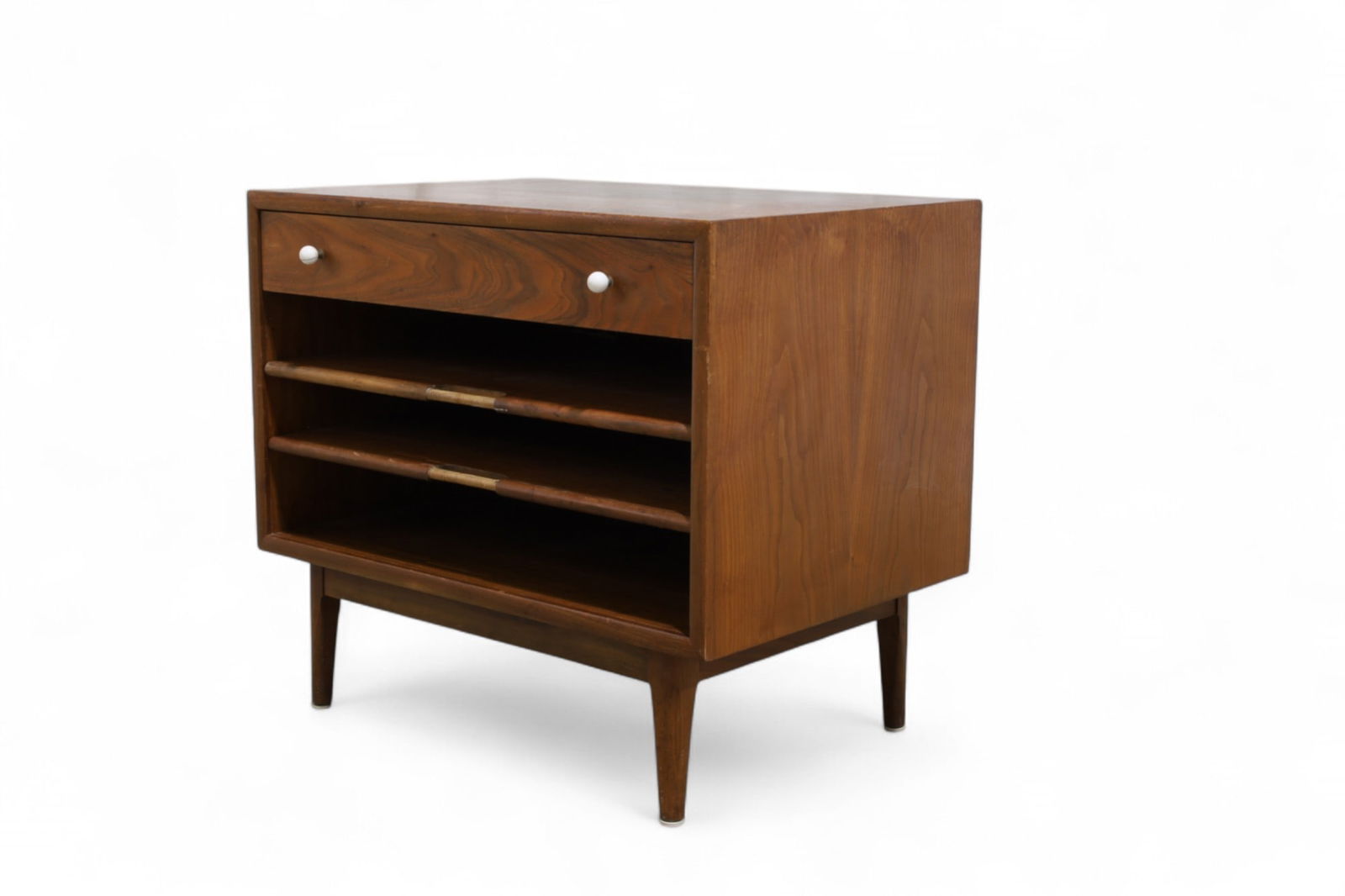 Drexel Magazine Stand: A Kipp Stewart for Drexel magazine stand Dimensions:23x26x18