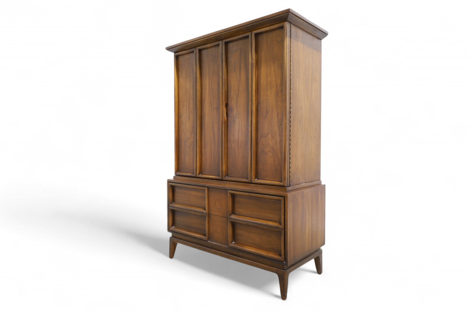 American of Martinsville Tall Dresser: An American of Martinsville walnut high chest Dimensions:61x40x18.5