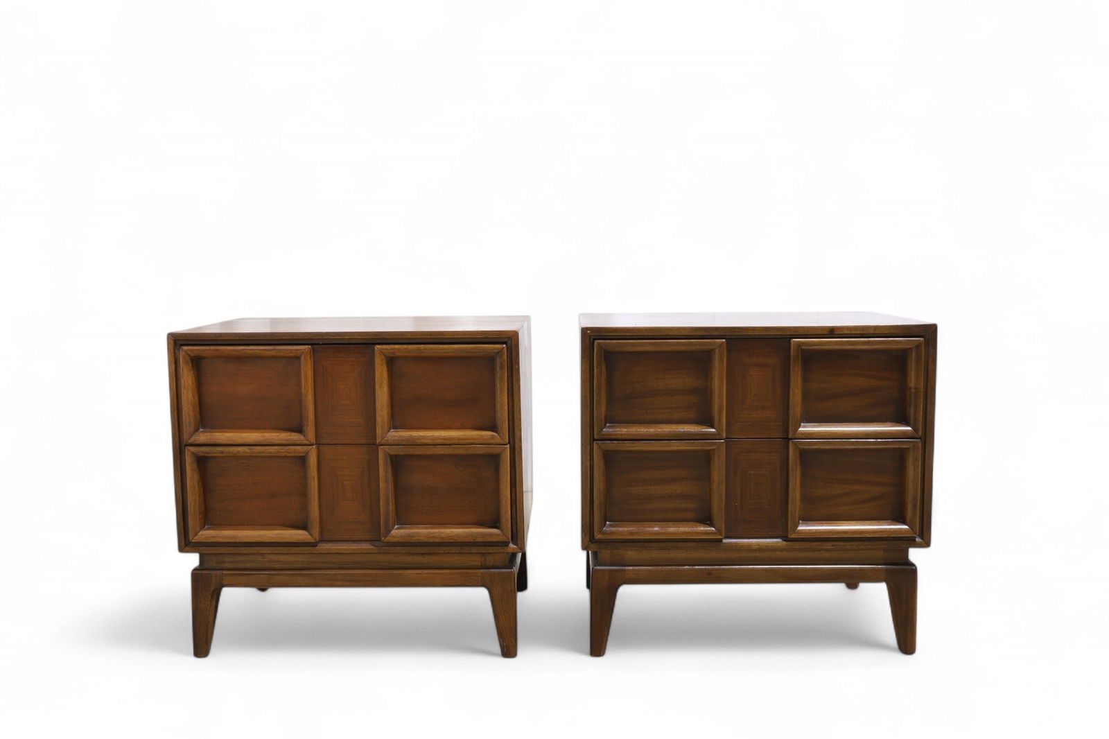 American of Martinsville Walnut End Stands - Pair: A pair of American of Martinsville 2 drawer walnut endstands Dimensions:23x24x16
