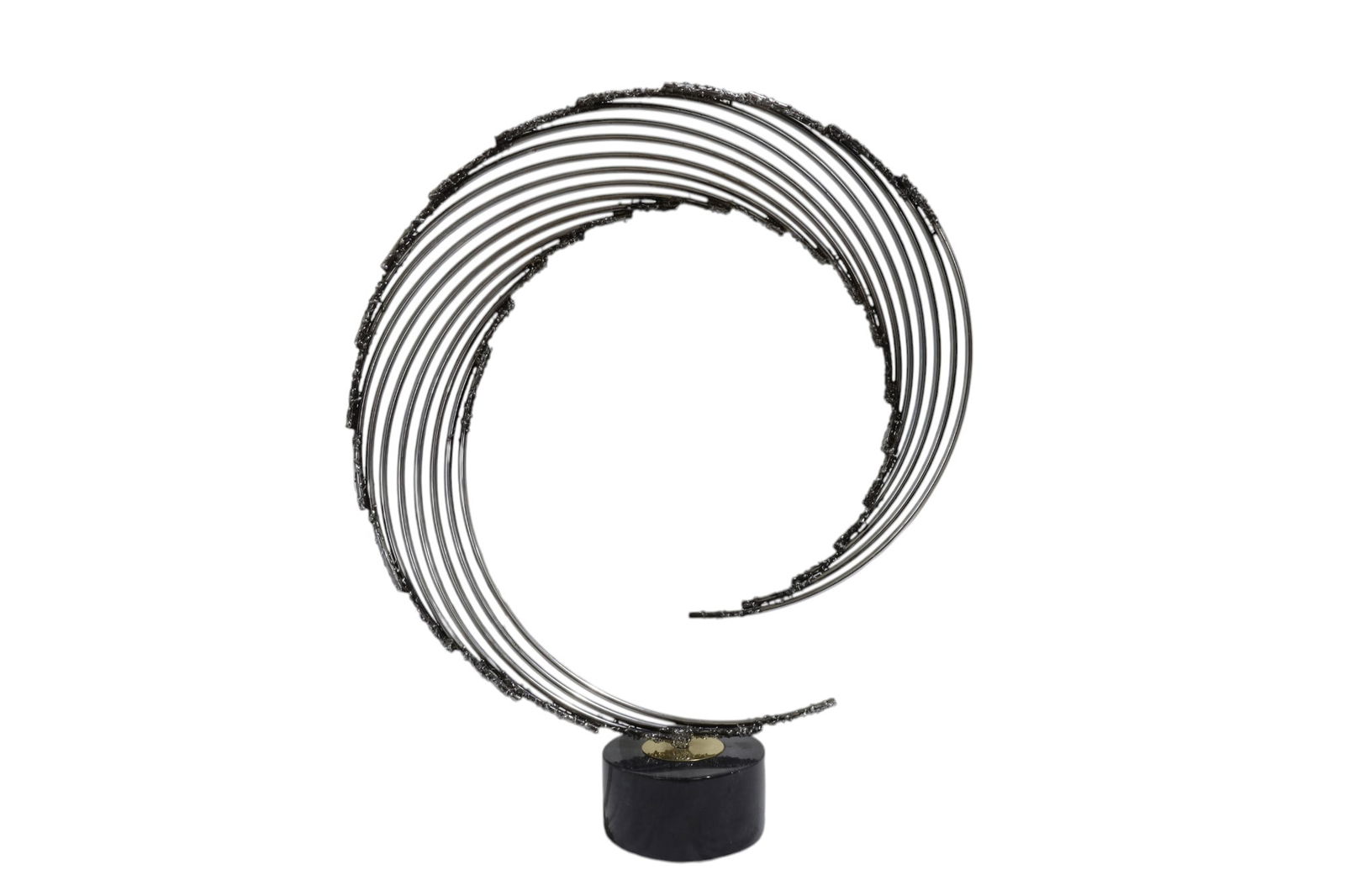 Curtis Jere Metal Spray Sculpture: A Curtis Jere metal spray sculpture with marble base Dimensions:27.5x23x6