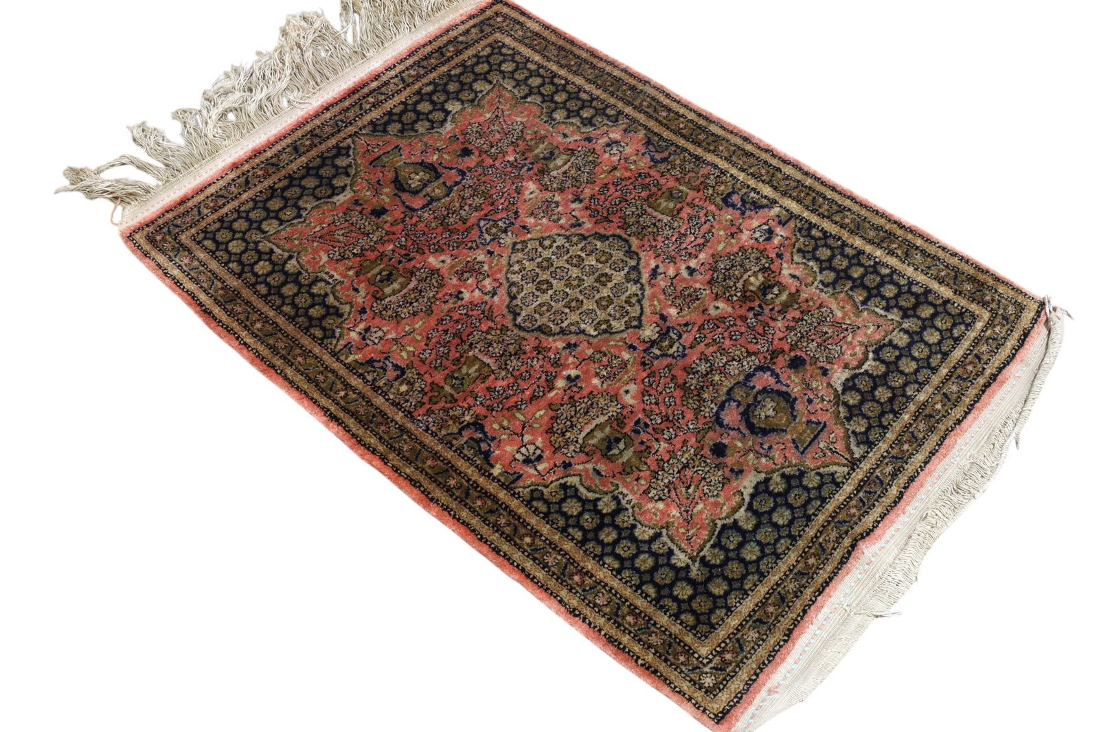 Oriental Silk Mat (1 of 7)