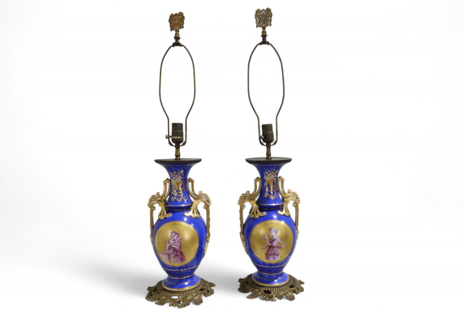Old Paris Lamps - Pair: A pair of old Paris porcelain lamps Dimensions to top of Harp:33x8