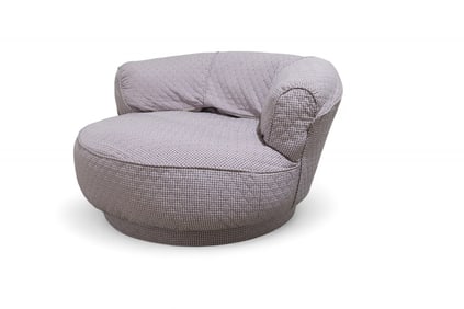 Plinth Base "Love Chair"
