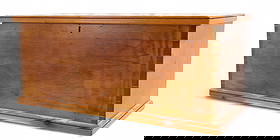 Primitive Pine Blanket Chest: A primitive pine blanket chest Dimensions:16x38x16