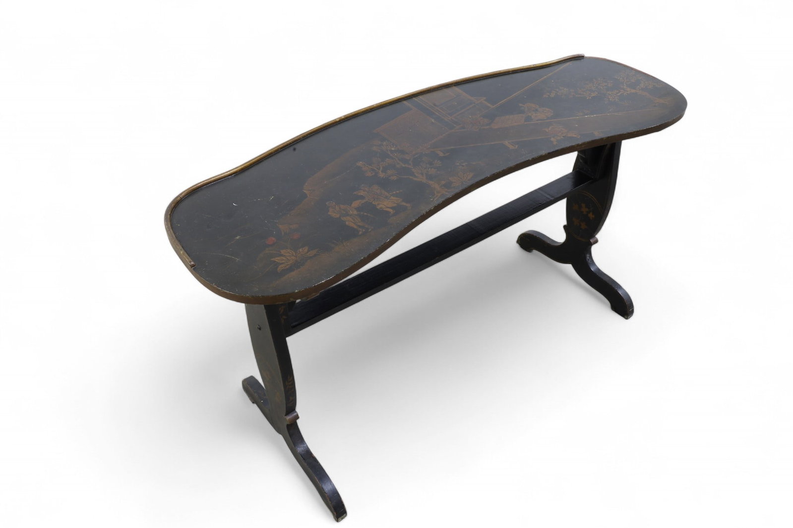Berkey & Gay Chinoiserie Kidney Table: A Berkey and Gay chinoiserie kidney accent Dimensions:19.5x37.5x11