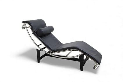 Le Corbusier Style Chaise Lounge