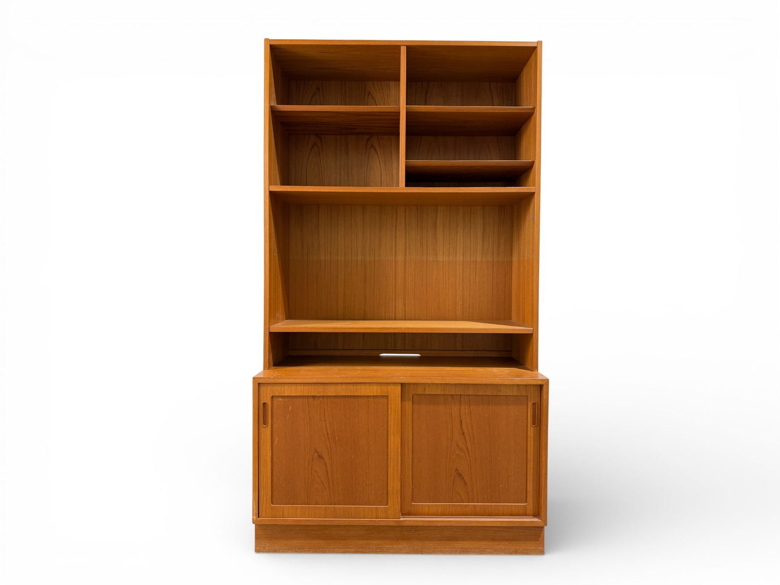 Poul Hundevad Danish Teak Bookcase (1 of 17)