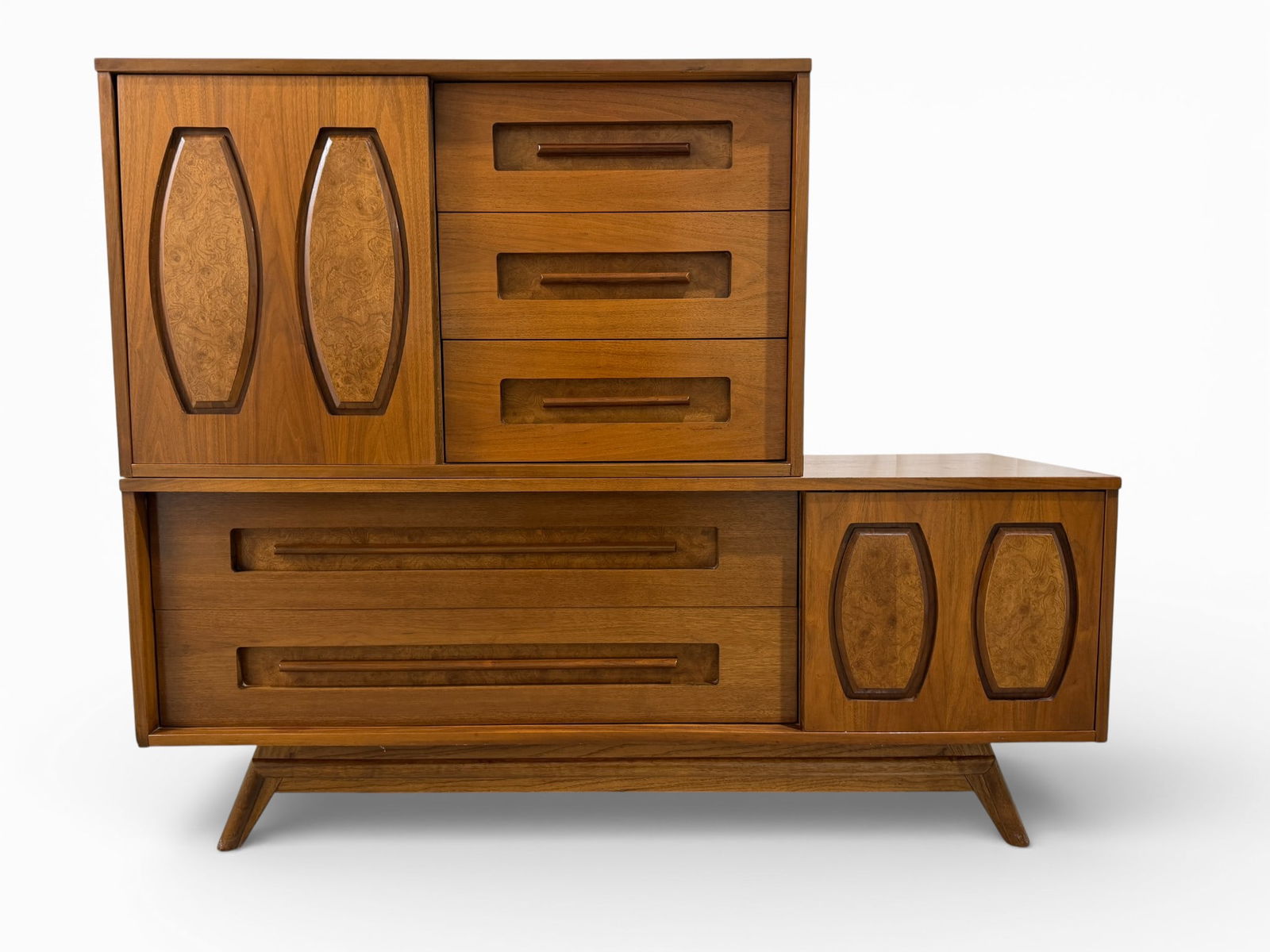 Young Manufacturing Chest on Chest (1 of 20)