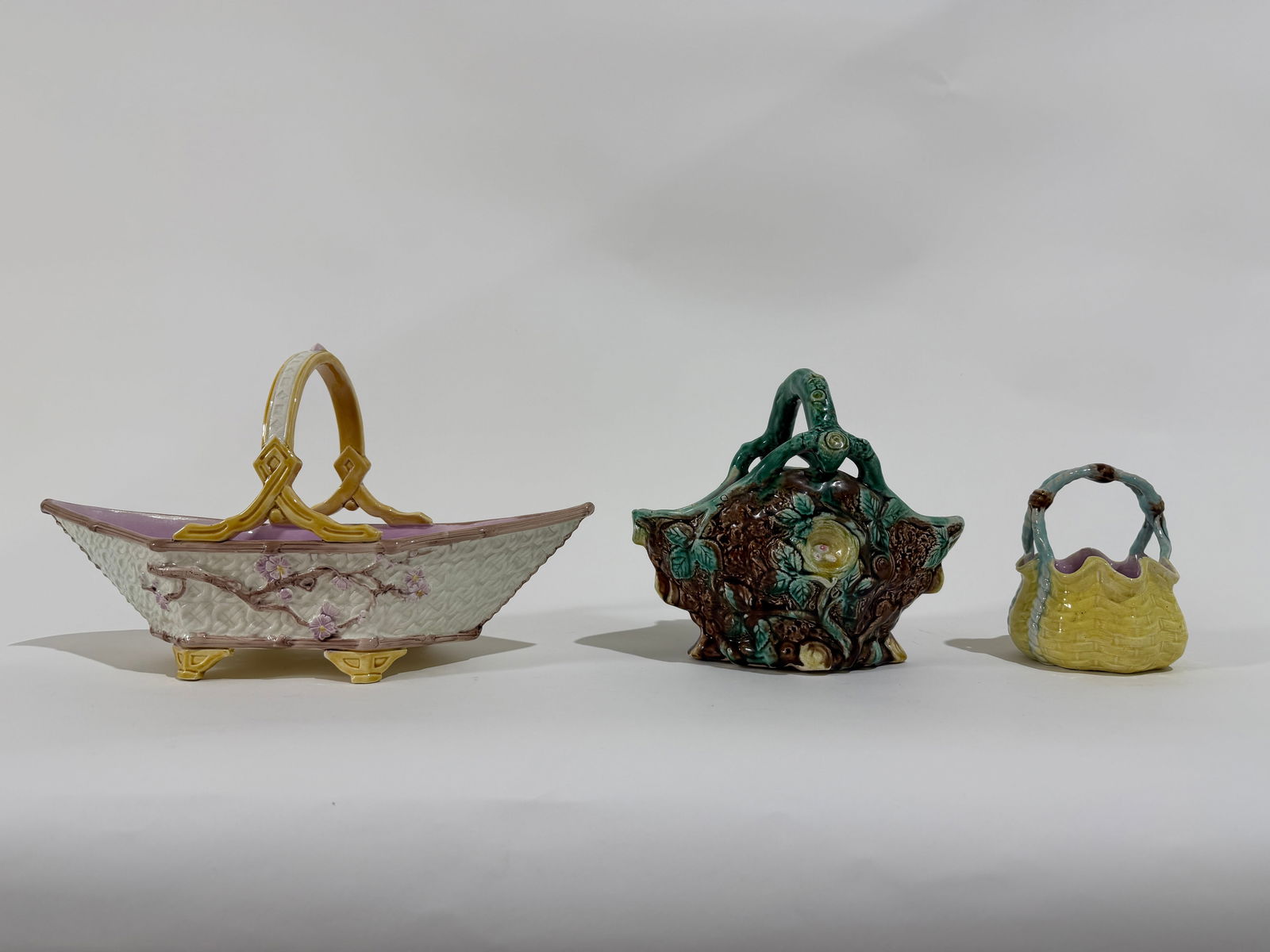 3 Vintage Majolica Baskets: A group of 3 vintage Majolica baskets