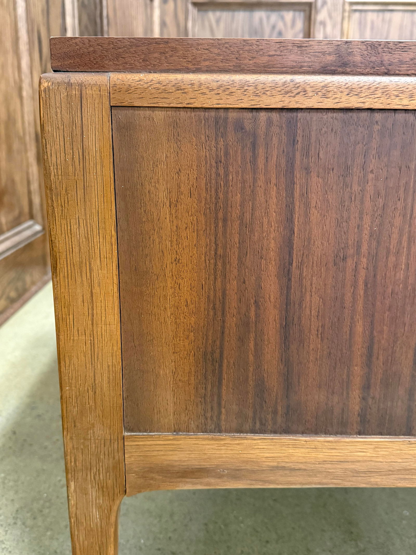 Lane Rhythm End Table - 15