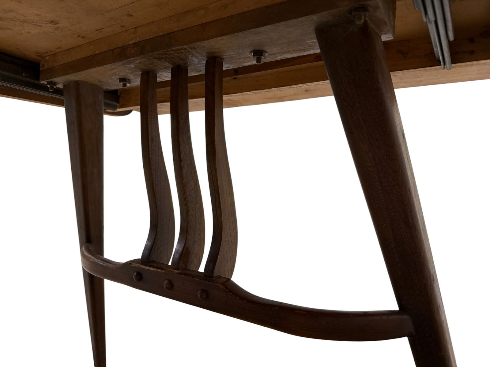 Expandable Walnut Dining Table - 17