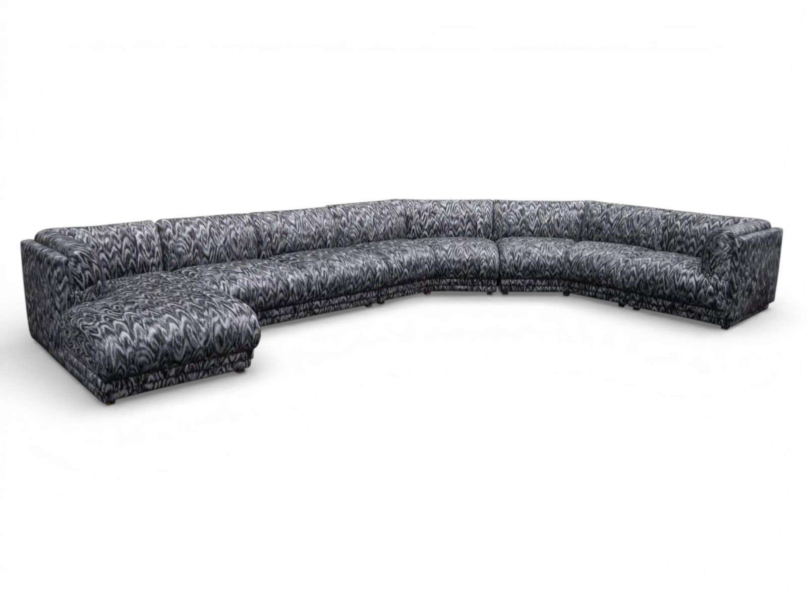 1980s Sectional Sofa | Flair for Bernhardt | 5 Pc: A Postmodern 5-Piece Sectional Sofa by Flair for Bernhardt Circa 1987. A left-arm chaise, a two-seat armless section, two curved sections, & a right-arm two seat component. The modular design can be c