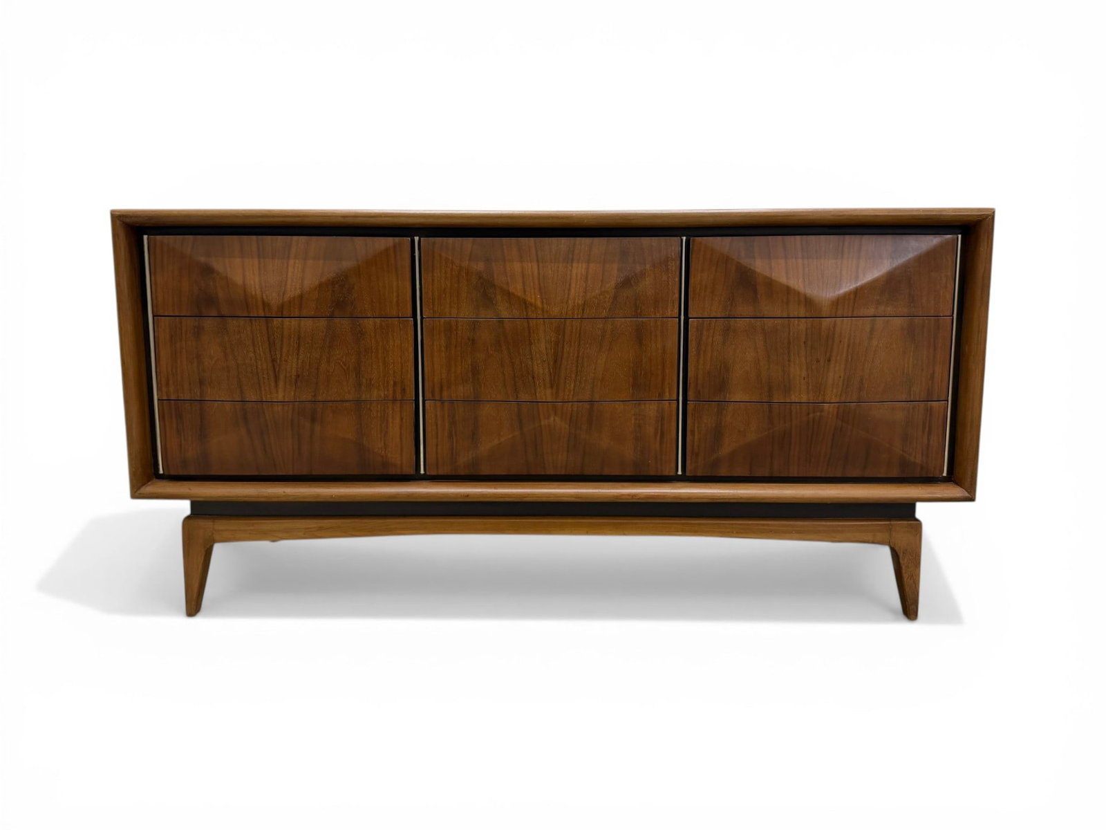 United Furniture Diamond Front Long Dresser: A Mid-Century Modern United Furniture Diamond Front Long Dresser Dimensions: H:30.75" W:62.25" D:19"