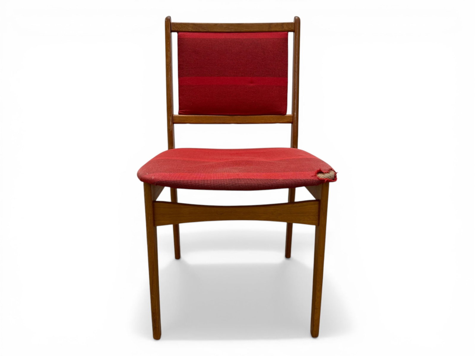 Danish Chair: A single Red Mid-Century Danish Chair. Please note, this chair is not marked. Dimensions: H:34.5" W:19.5" D:18" Seat Height:18"