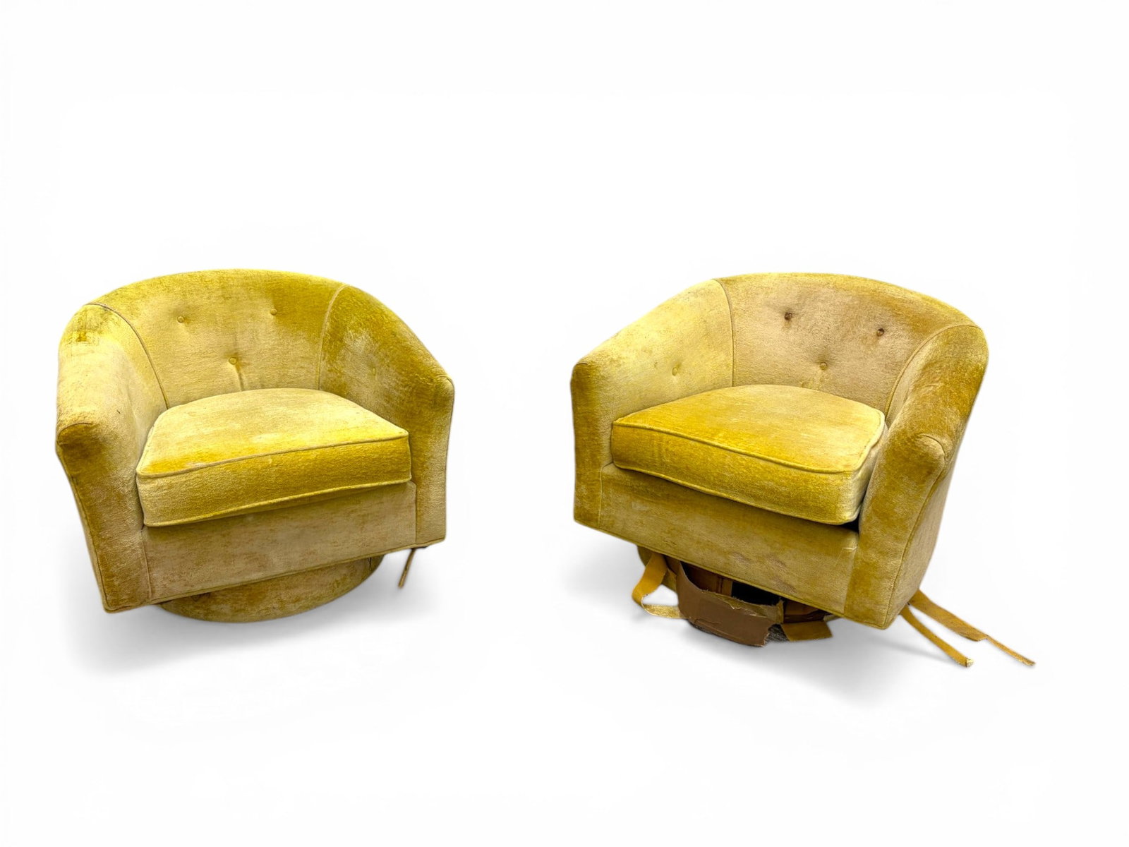 Pair of Mid-Century Modern Swivel Lounge Chairs (1 of 14)
