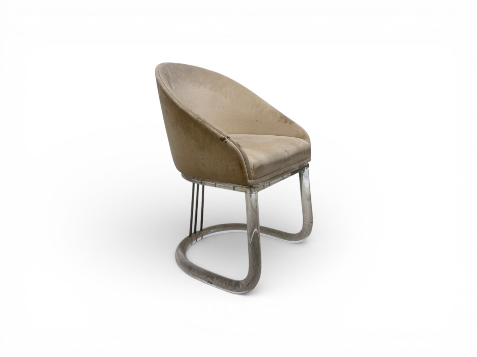 Signed 'Lion in Frost' Lucite & Steel Swivel Chair: A Signed 'Lion in Frost' Lucite & Steel Swivel Chair. The swivel mechanism returns to center. The base has significant weight. Chair Dimensions: H:32" W:22.5" D:21" Seat Height:19"