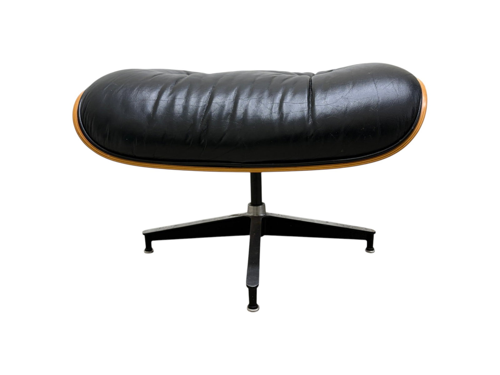Herman Miller Eames Ottoman - 9
