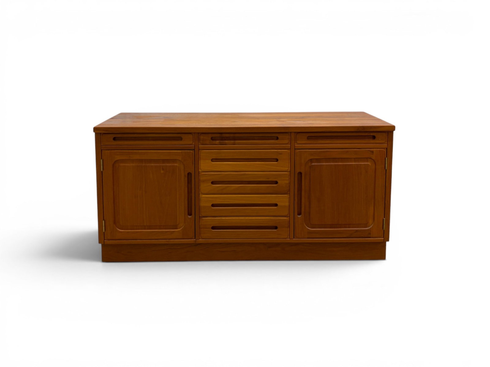 Danish Modern Teak Sideboard (1 of 11)