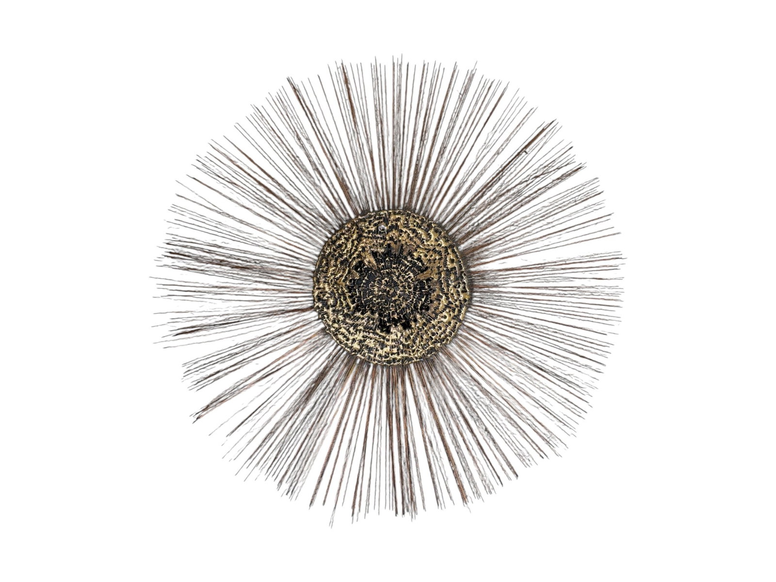 William & Bruce Friedle Wire Sunburst Sculpture: A William and Bruce Friedle Copper Wire Sunburst Wall Sculpture. Hundreds of long thin copper wire rods with blackened tips radiate from a molten bronzecenter with a highly textural surface. Front dis