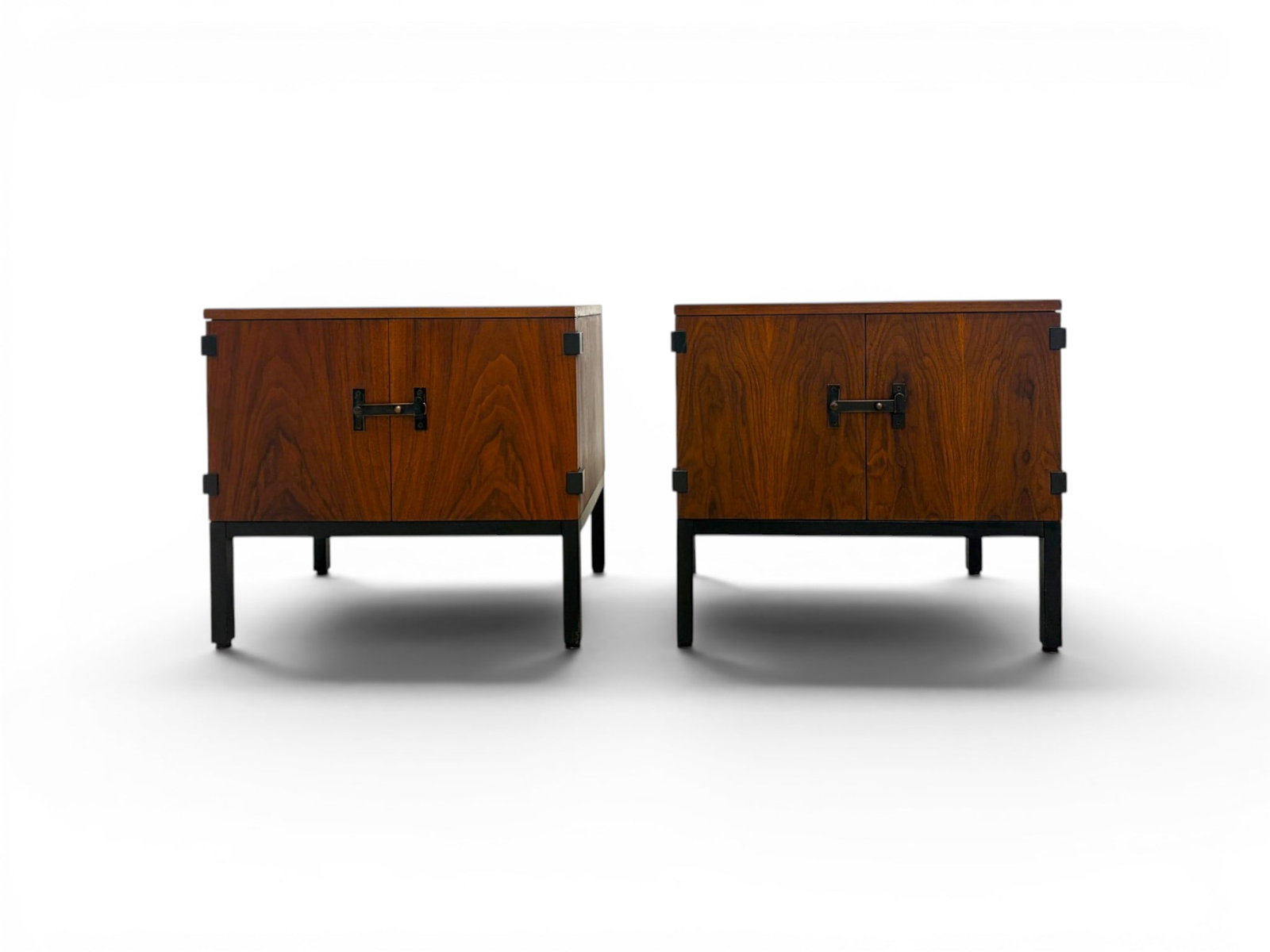 Pair Milo Baughman for Directional Nightstands (1 of 18)