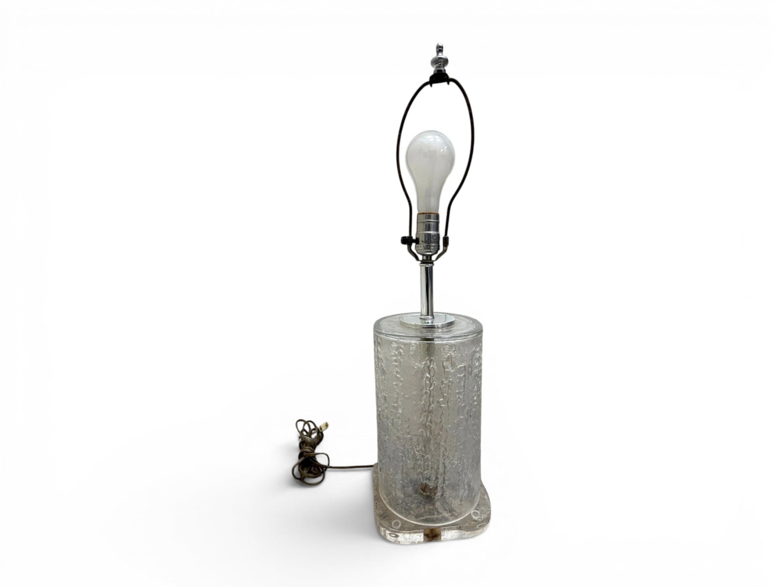Timo Sarpaneva Style Lucite & Glass Lamp: Timo Sarpaneva style lucite, textured glass and chrome lamp. Unsigned. Dimensions without shade to top of finial: H: 23.75" W: 6.75" D: 6.75"