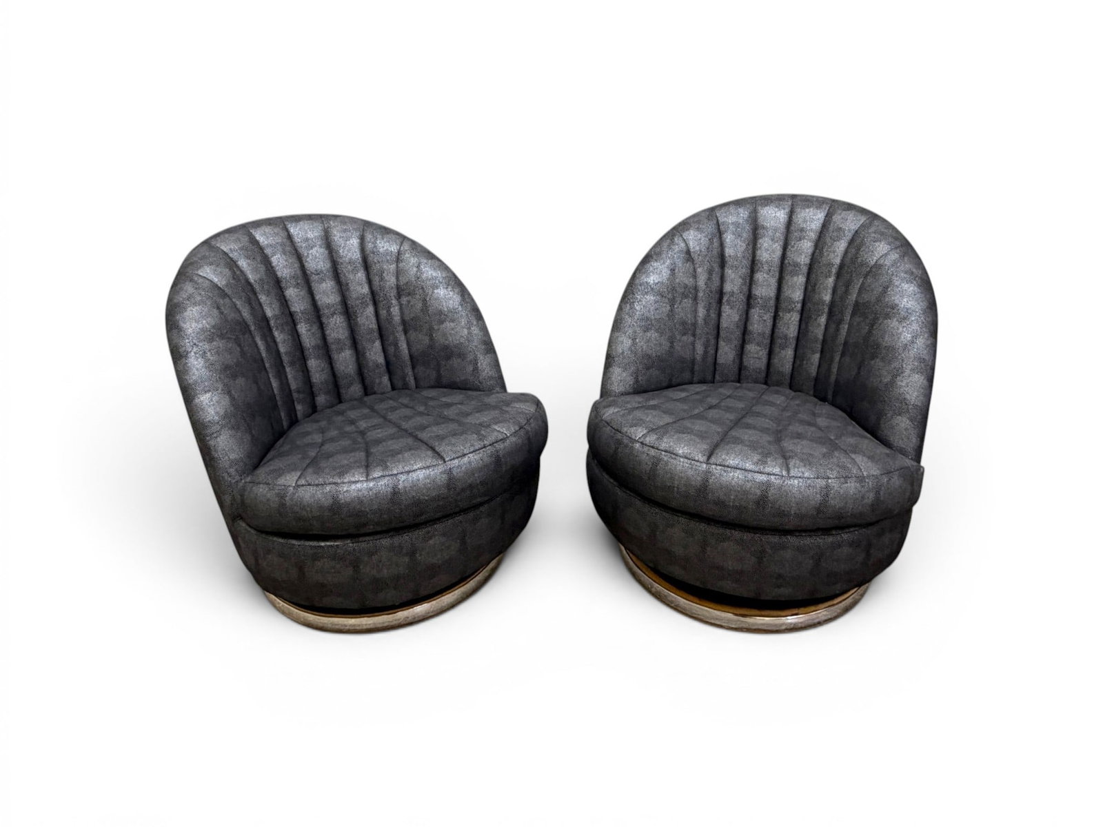 Pair of Milo Baughman Thayer Coggin Lounge Chairs (1 of 19)
