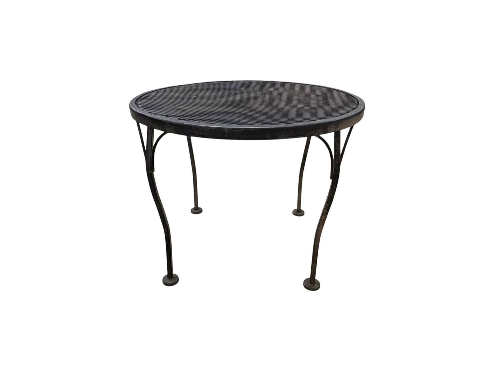 Woodard Round Side Table - 4
