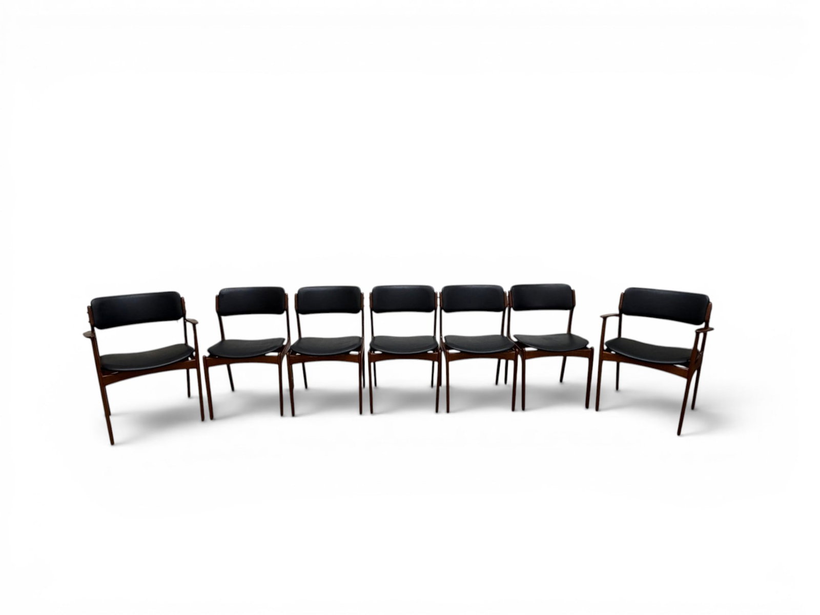 7 Erik Buck Oddense Maskinsnedkeri Dining Chairs (1 of 20)
