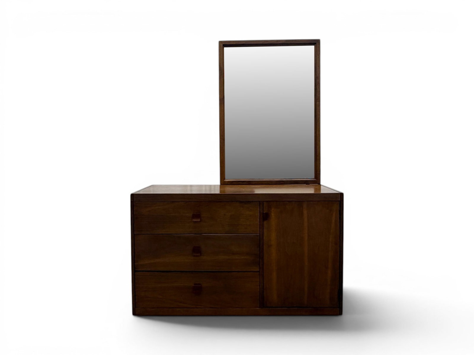 Kroehler Modern Dresser With Mirror: Korehler modern dresser with mirror. 3 drawers, 1 door cabinet with interior shelf. Stamped Kroehler on the inside of top drawer. With mirror. Dresser dimensions: H: 28.25" W: 48" D: 18" Mirror