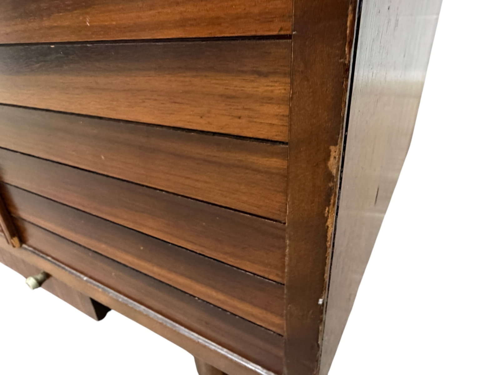 Lane Cedar Chest - 12