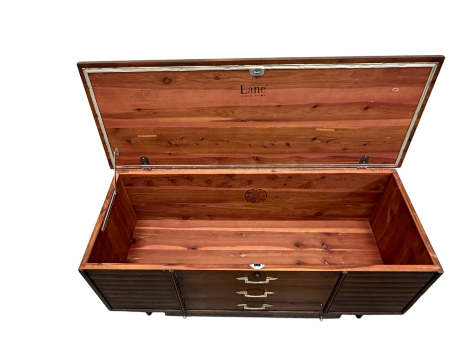 Lane Cedar Chest - 7