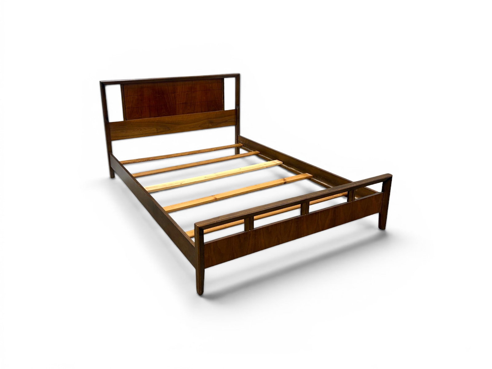 West Michigan Furniture Full Size Bed (1 of 9)