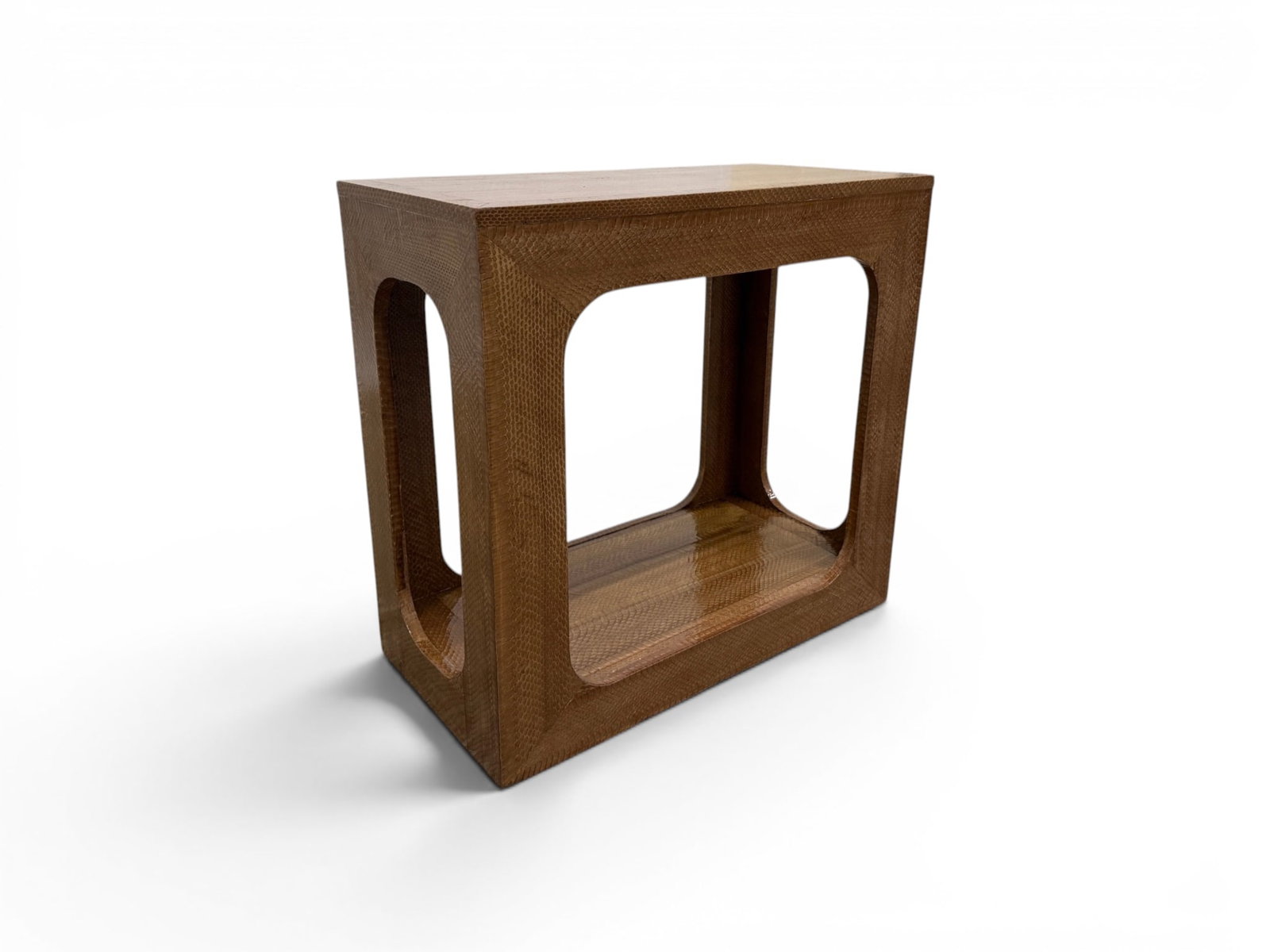 Karl Springer Style Camel Cobra Skin Side Table: A Karl Springer Style Camel colored Snakeskin Side Table with a contemporary and fluid form. Dimensions: H: 22.25" W: 23.5" D: 12"